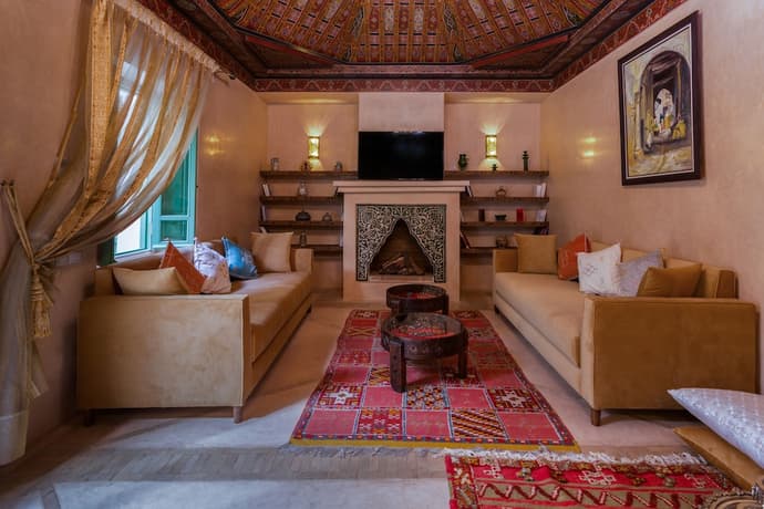 Riad Azrur, Primary image