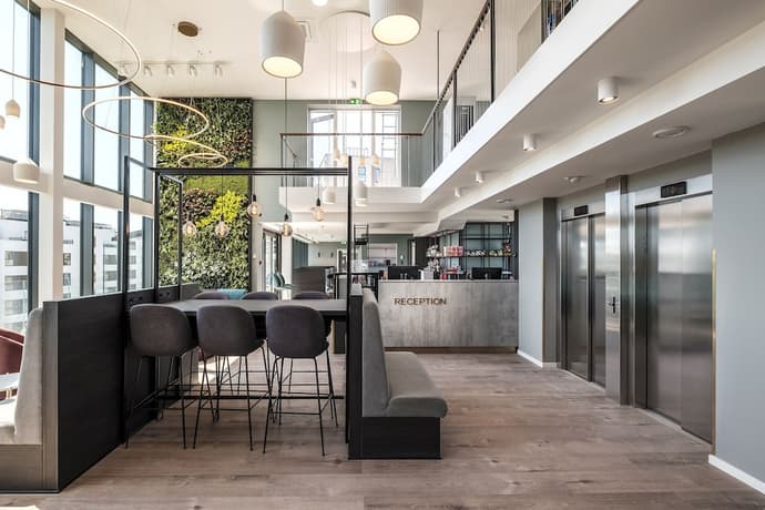 Go Hotel City, Primary image