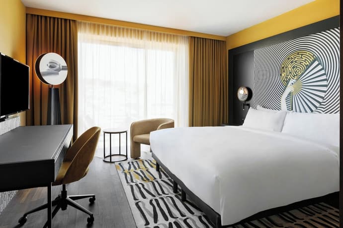 Renaissance Zürich Tower Hotel, Primary image