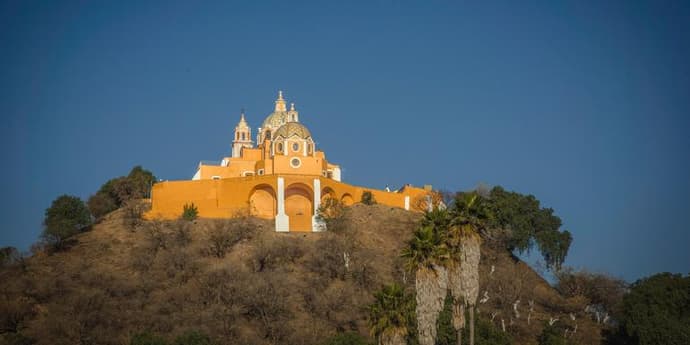 Mexico City to Oaxaca: Pottery & Aztec Pyramids
