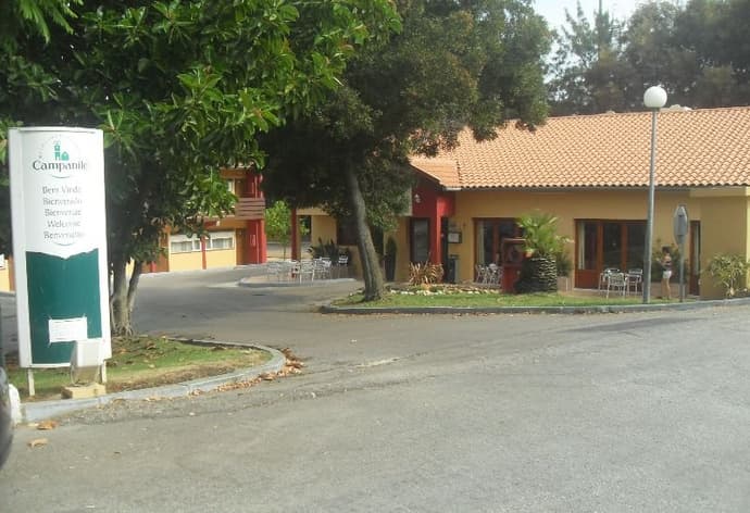 Campanile Setubal, General view