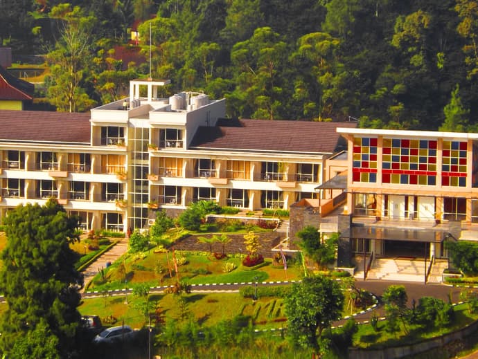 Casa Monte Rosa Hotel Ciloto Puncak, General view