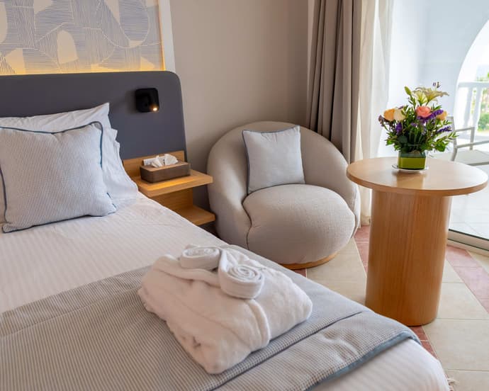 ROYAL TULIP TAJ SULTAN , 