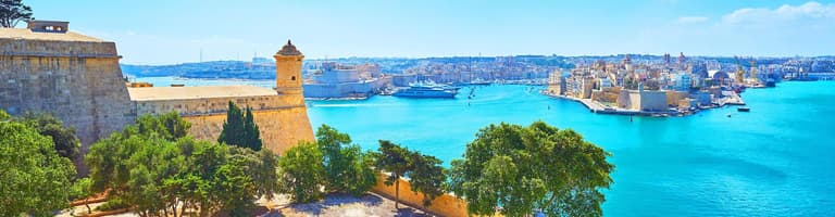 7 noči. Malta, Italija, Grčija