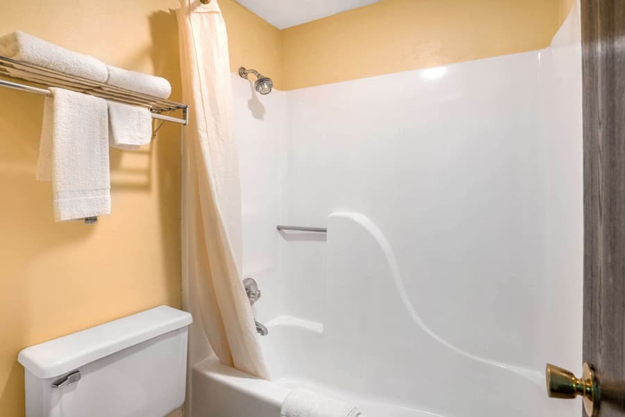 Econo Lodge Rolla I-44 Exit 184 Near Missouri University of Science and Technology
