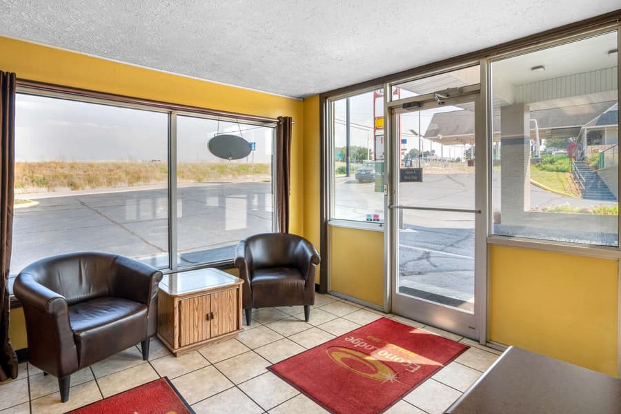 Econo Lodge Rolla I-44 Exit 184 Near Missouri University of Science and Technology