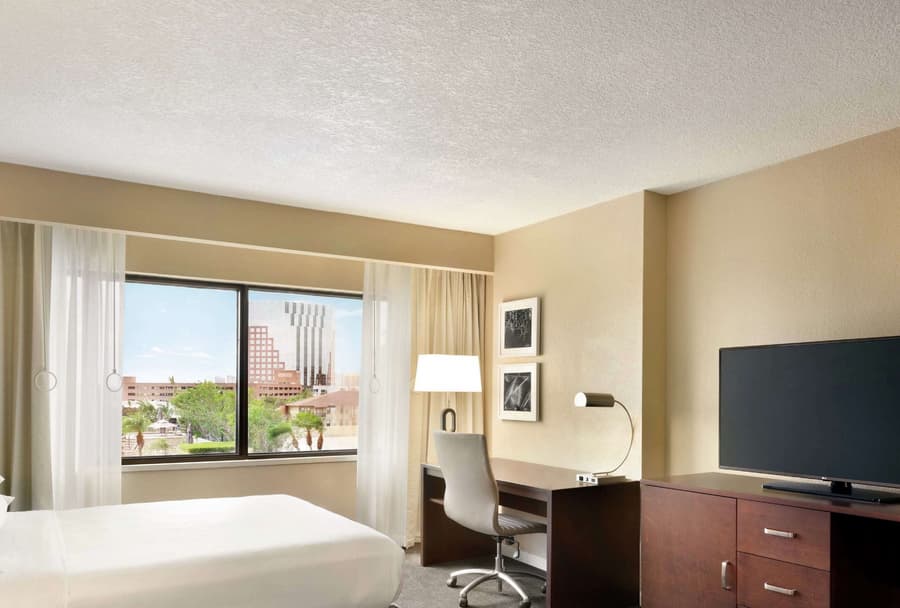 DoubleTree by Hilton Hotel Orlando Downtown
