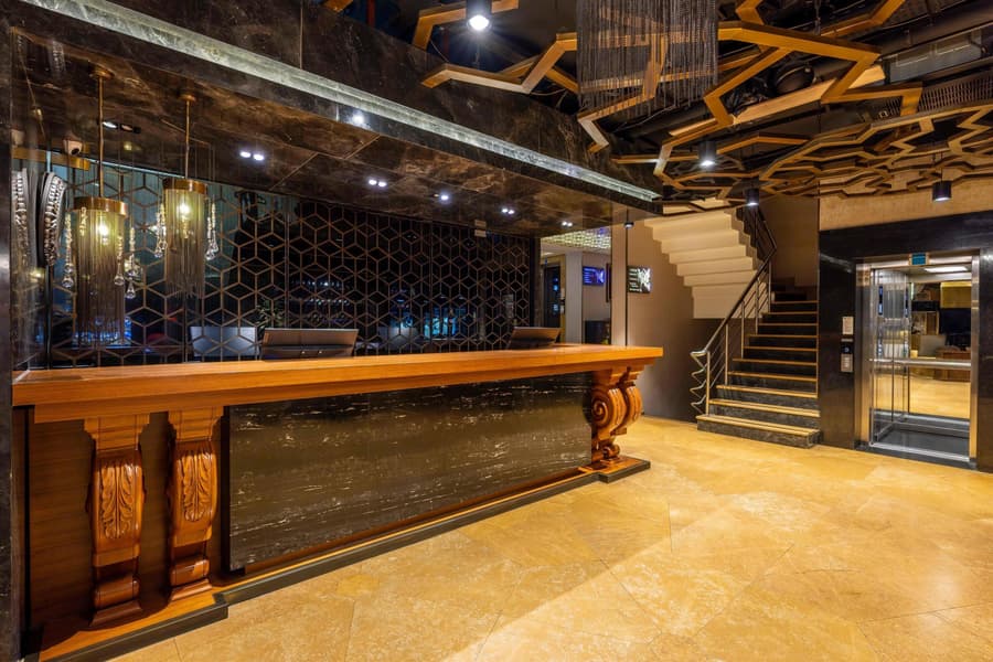 AHC Old City Hotel