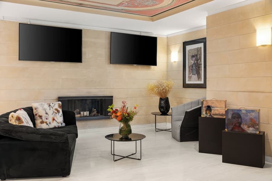 Athenaeum Eridanus Luxury Hotel