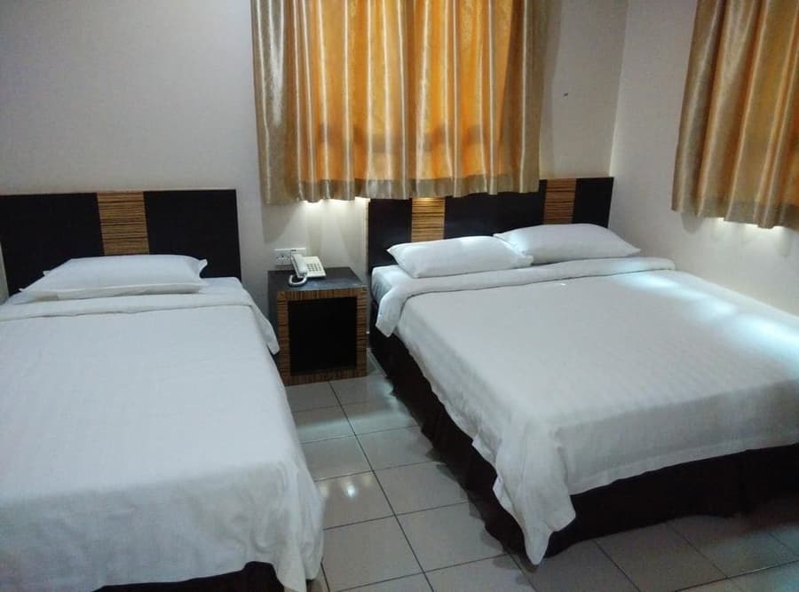 Hotel Traveller