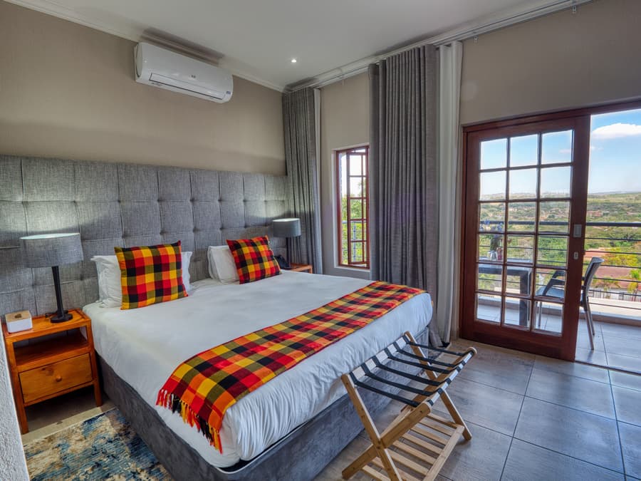 Tembo Guest Lodge