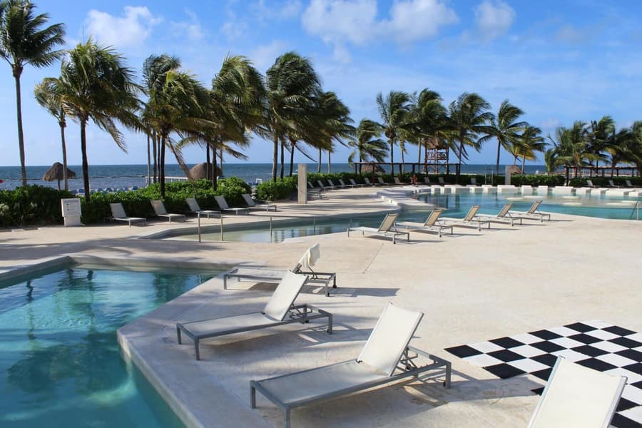 BlueBay Grand Esmeralda-All Inclusive