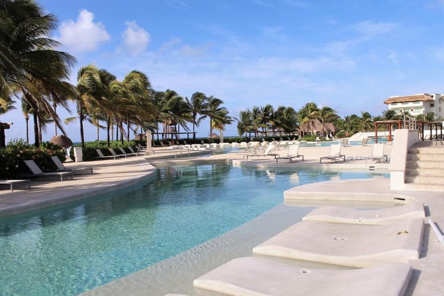 BlueBay Grand Esmeralda-All Inclusive